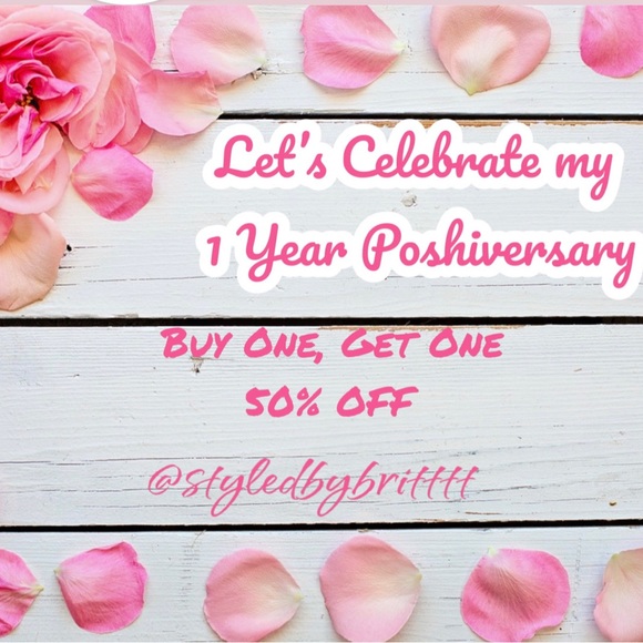 TODAY UP TO 30% OFF & $4.99 shipping ALL DAY EVERYTHING IN MY CLOSET! ❤️ - Picture 11 of 14